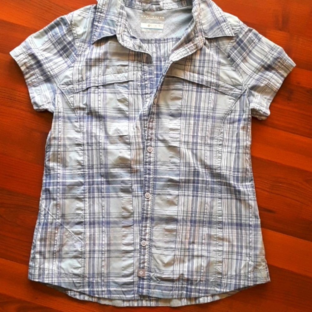 Columbia short sleeve button down